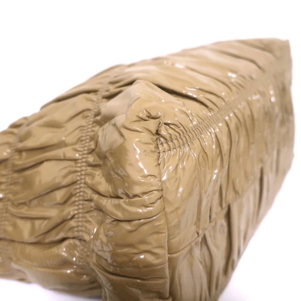 Prada Vernice Gaufre Tote Camel Patent Leather Large Shoulder Bag - Picture 8 of 12